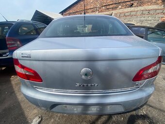 Škoda Superb 2, r.v.2008, kód barvy9156 - 8