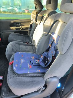 VW Sharan 2.0 7 míst - 8