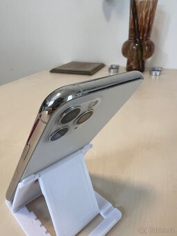 iPhone 11 Pro 64 GB, bílý - 8