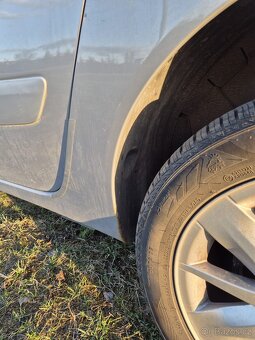 RENAULT GRAND ESPACE 2.0 Dci 110kW - 8