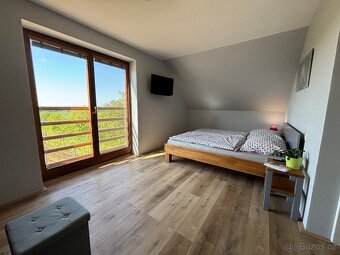 Prodej domu 118 m² - Moravský Žižkov, penzion ve vinici - 8