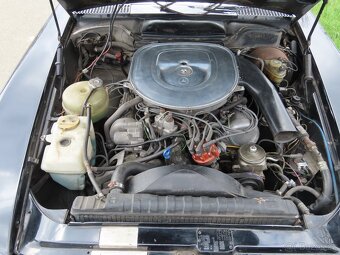Mercedes W107/380SL - 8