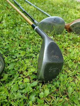 4 different Golf clubs - 8