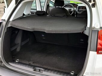 Peugeot 2008, 1,2 SERV.KNÍŽKA, MÁLO NAJETO - 8
