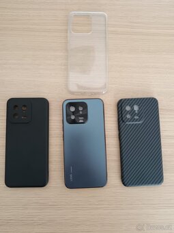 Xiaomi 13 8GB/256GB černá - 8