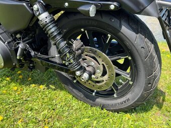 Harley-Davidson XL 883N Sportster Iron - 8