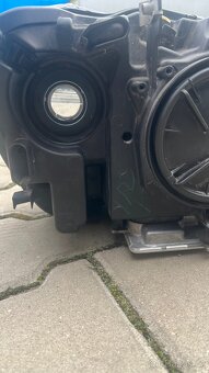 Levé přední světlo bi-Xenon BMW X3 (F25) originál - 8