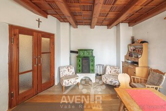 Prodej rodinného domu 5+1 + garáž a další místnosti 193 m²,  - 8