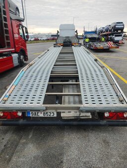 Iveco Eurocargo odtahovka /autopřepravník - 8