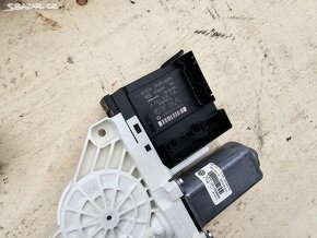Elektricky sklopné zrcátka VW Passat B6 - 8