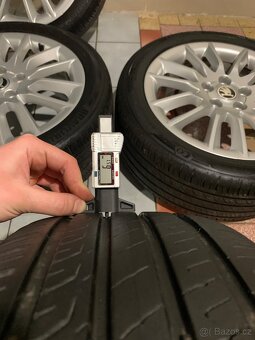Alu kola Škoda R17 5X112 LETNÍ PNEU 225/45 R17 CEPEUS - 8