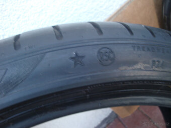 Letní pneu 225/40/19 a 255/35/19 PIRELLI P ZERO RSC 6,5 mm - 8