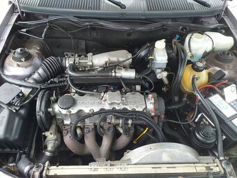 Opel Kadett GSI Bertone - 8