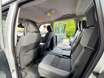 Land Rover Discovery 3 - 8