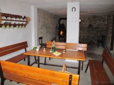 Pronájem chaty na rekreaci či oslavy - 8