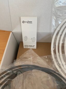 Sada na přední kola CYBEX PRIAM a e-PRIAM ‒ plastové kroužky - 8