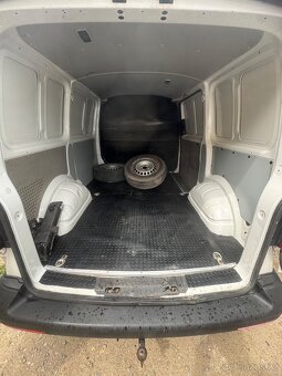 Transporter T6 - 8