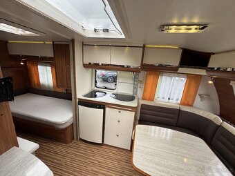 Adria Adora 542 UT ~ Dělené postele - 8