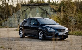 Ford Focus ST225 - 8