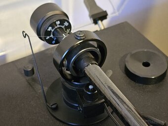 Rezervace Gramofon ProJect s 10" ramenem - 8