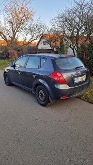 Kia ceed 2007 - 8