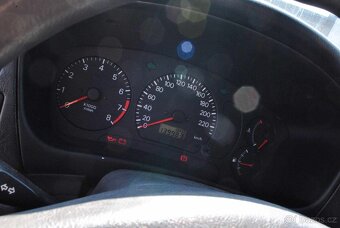 Mitsubishi Colt 1.3 82hp 2002 CJ0 - 8