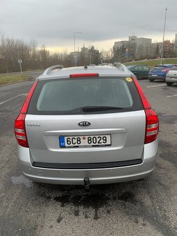 Prodám Kia cee'd SW CVVT EX, 1.6, 93 kW, 2008, LPG - 8