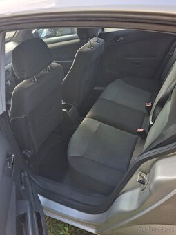 Opel Astra NÍZKÝ NÁJEZD - 8