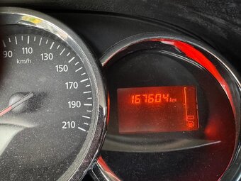 Dacia Duster 1,5 DCI - 8
