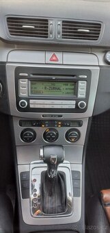 VW Passat 3C var INDIVIDUAL R32 VR6 DSG 1.majitel TOP STAV - 8