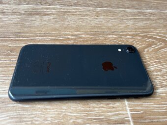 iPhone XR 128GB černý - 8