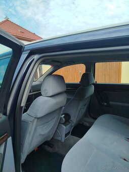 Opel Vectra - 8