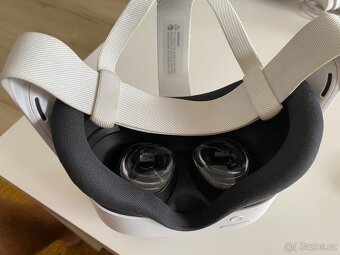 VR brýle META Quest 3S 128GB - 8