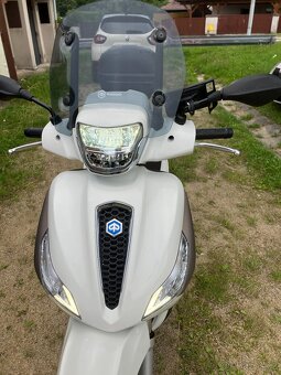 PIAGGIO MEDLEY 125 - 8