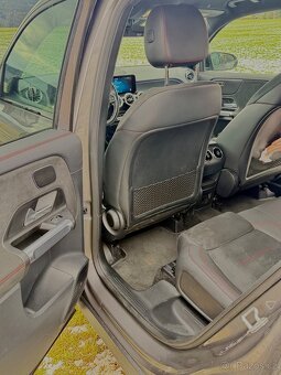 Mercedes Benz GLB 4Matic 200d - 8