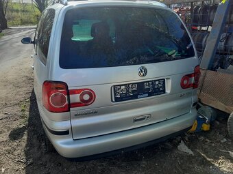 VW Sharan, 2.0 TDi - 8