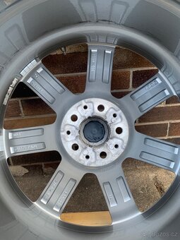 Originál ALU kola BMW R 20 G05 - 8