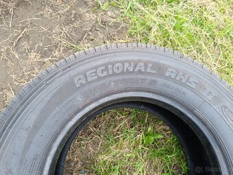 Pneumatiky 245/70 R 17,5 - 8