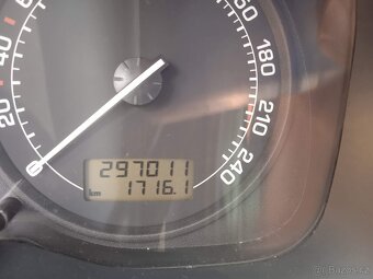 Škoda octavia 1.9 TDI 74 Kw Combi 2009 - 8