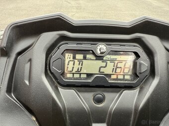 Can-Am Outlander 650 MAX - 8