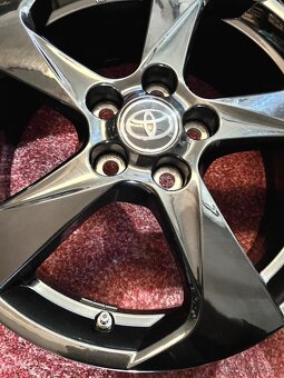 5x100 R17 - Originál Toyota Prius Prime 5Gen. 2023 - 8