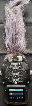 Zoom H-8, set mikrofonů a příslušenství, perfektní stav - 8