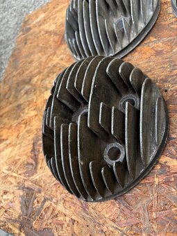 Hlavy motorů Jawa 250 pérák - 8