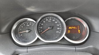 DACIA DUSTER s nájezdem pouhých 86tis km - 8