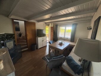 Prodej krásné chaty 3+1 Bunč č.e 11 - Roštín - 8