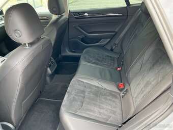 AKCE - Pronájem Škoda Superb 4x4 – UBER | BOLT | LIFTAGO - 8
