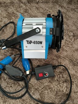 Arri 1000W - studiové světlo - 8