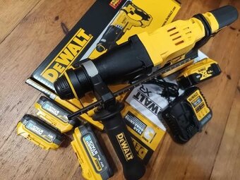 Nové vrtací kladivo DeWALT DCH263 bez baterie a nabíječky - 8