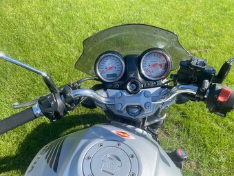Honda CB600F Hornet - 8