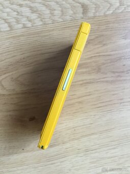 Sony Xperia ST27i – mobilní telefon - 8